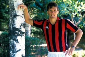 MARCO-VANBASTEN-MILAN
