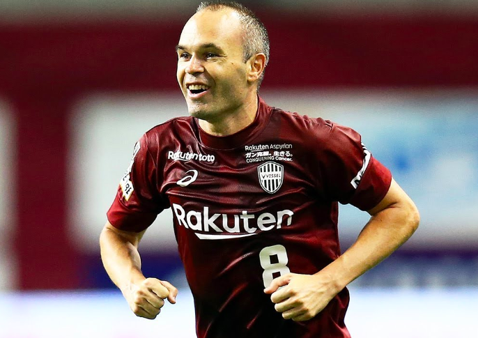 andres-iniesta-barcellona-vissel-kobe-1