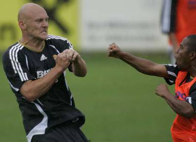GRAVESEN ROBINHO BOMBER