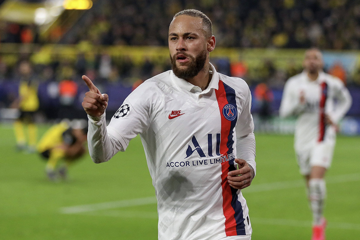 Neymar con la maglia del PSG