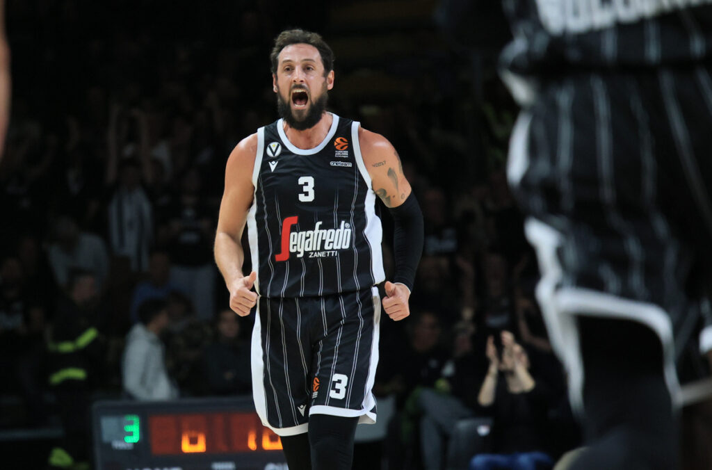 Marco Belinelli con la maglia della Virtus Segafredo Bologna 