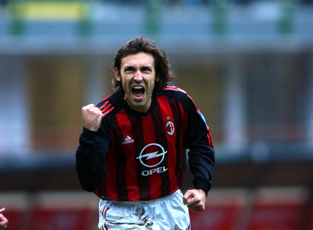 Pirlo dopo un gol con il Milan