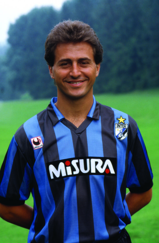 Riccardo Ferri con la maglia della stagione 1988-1989