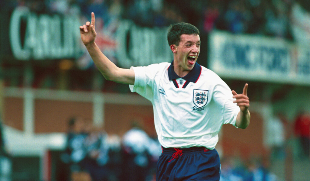 Robbie Fowler con la maglia della nazionale inglese nel 1993