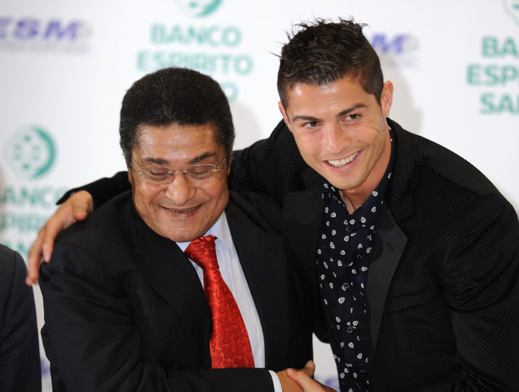 Eusebio con Cristiano Ronaldo